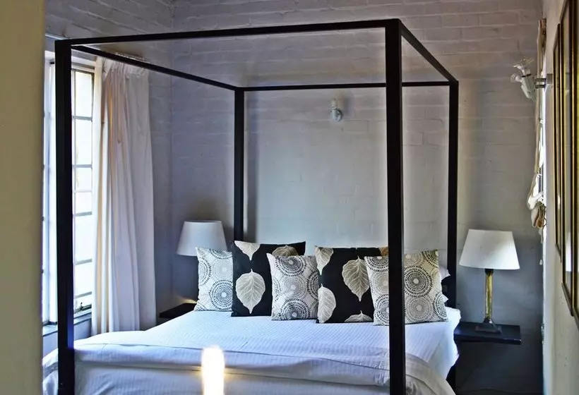 Kruger River Villas  Treetop Loft