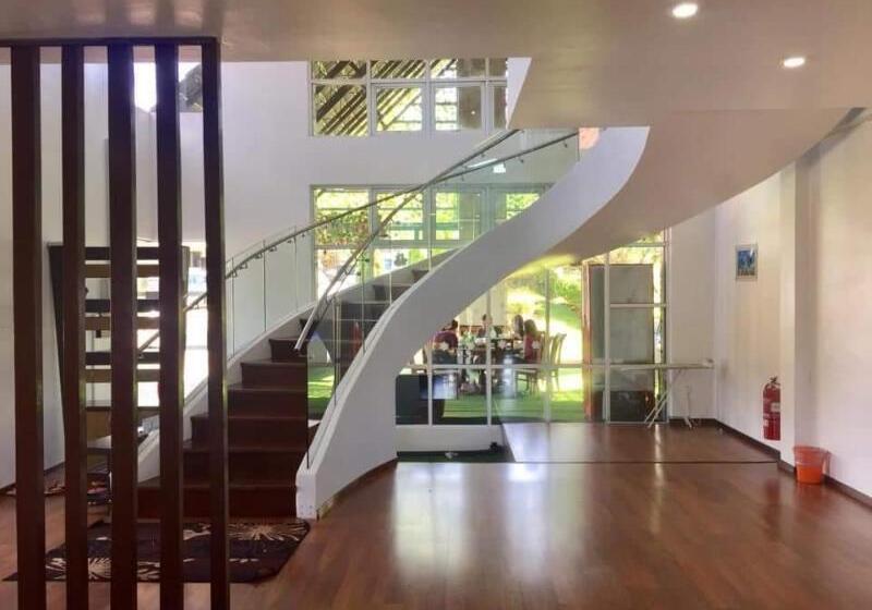 פנסיון Dear Dino Villa Cameron Highlands