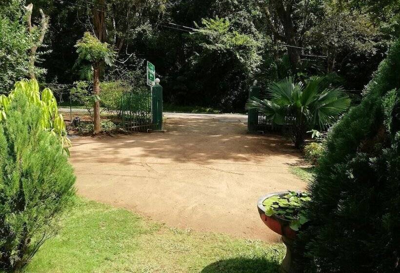 Pensió Lal Home Stay