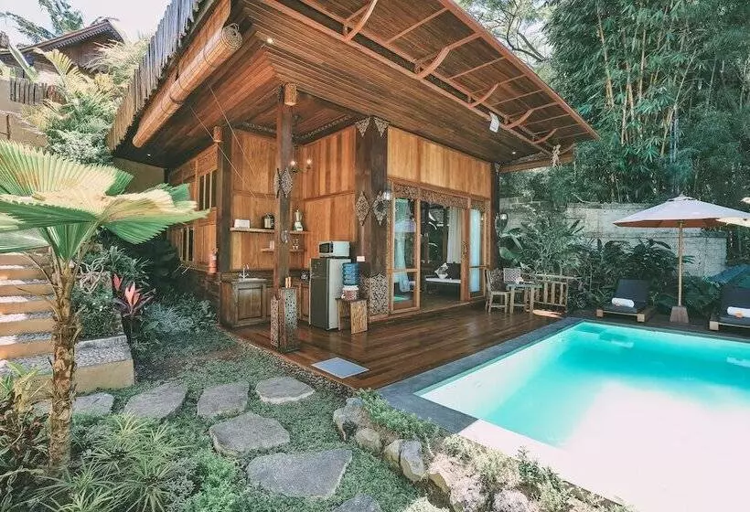 Candy Villa By Pramana Villas