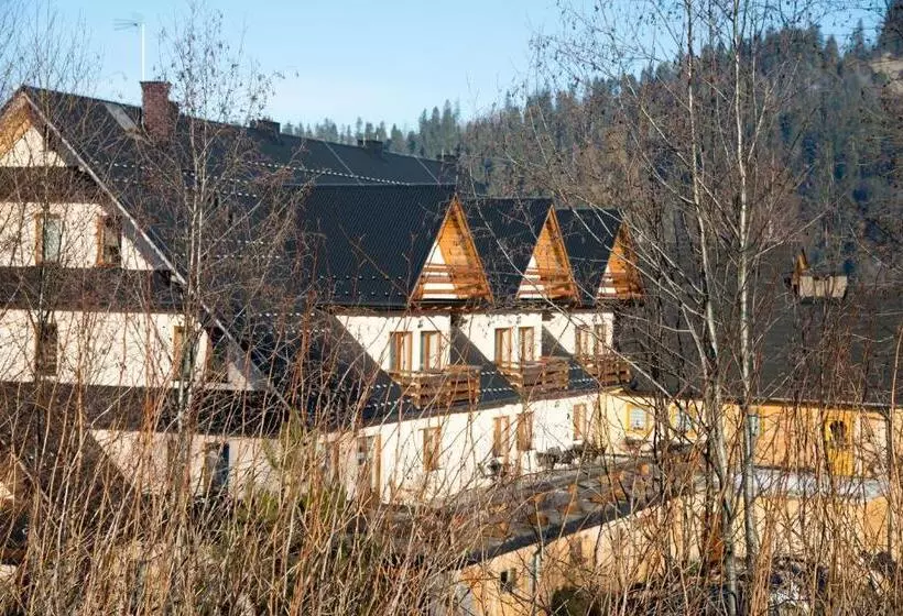 簡易ホテル Zajazd Białczański Dom Wypoczynkowy Restauracja
