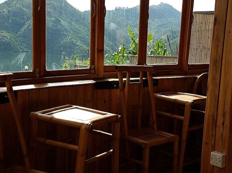 هتل Macheo Ecolodge Camping