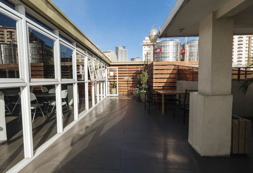 Hotel Reddoorz @ Chino Roces Makati