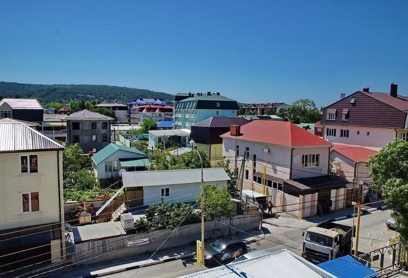 פנסיון Tikhaya Gavan Guest House