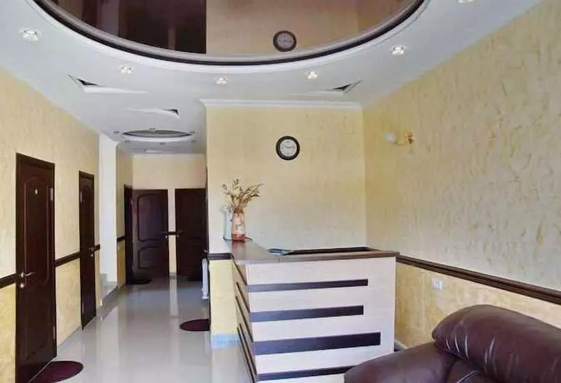 Majatalo Tikhaya Gavan Guest House