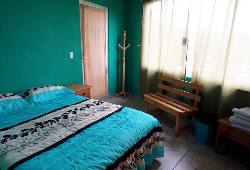 هتل Posada Familiar Tonantzin