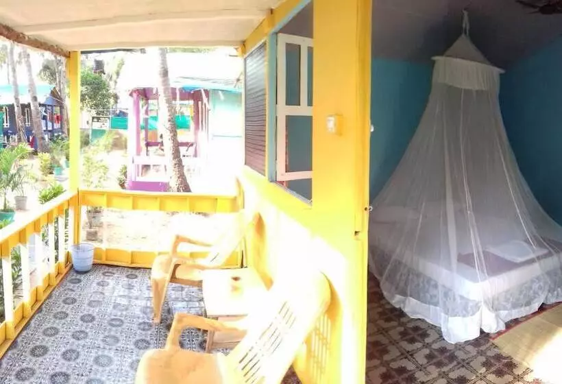 Hotelli Secret Beach Bungalows