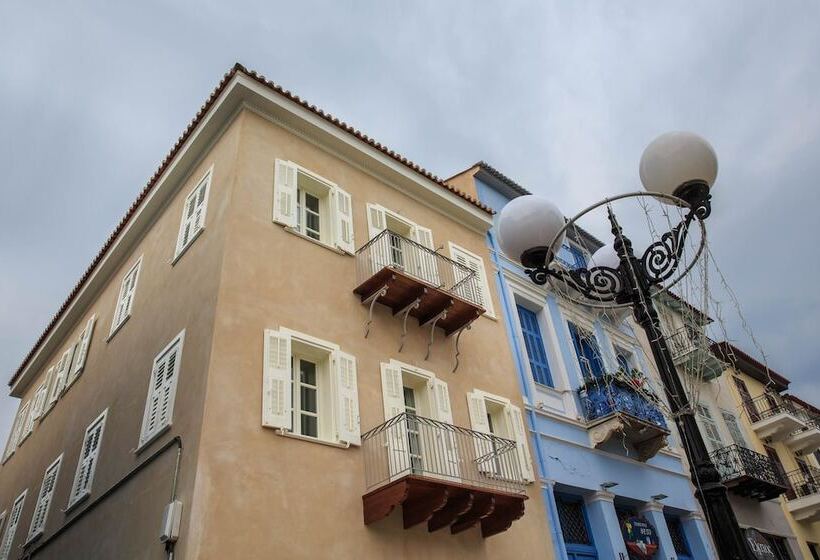 Pensionat Amymone Suites