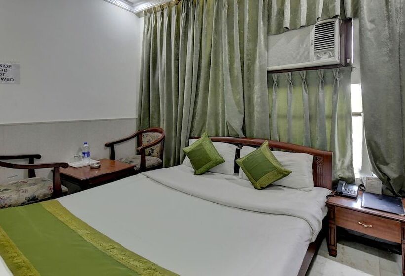 Treebo Trend Hotel C Inn