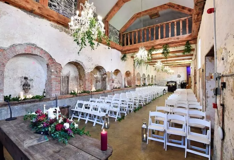 Hotelli Belleek Castle, Ballina