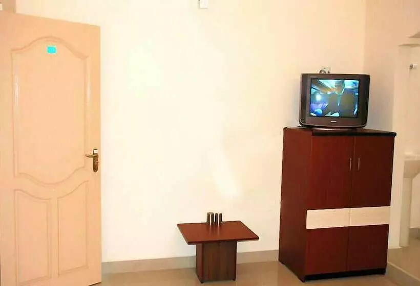 هتل Ramas Residency