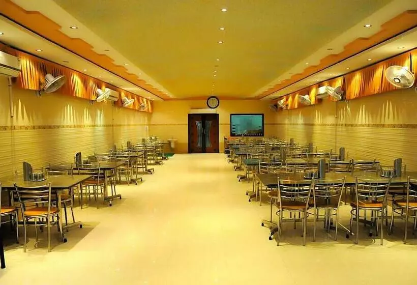 هتل Ramas Residency