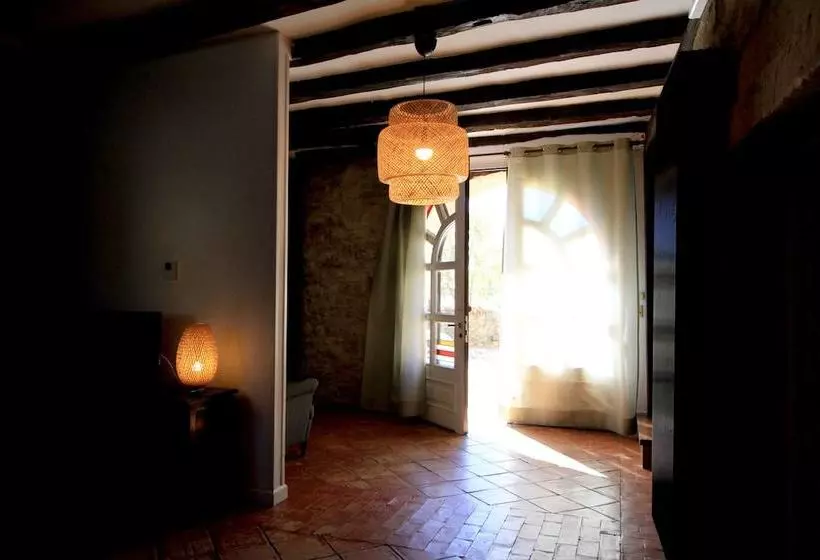 هتل Casa De Las Tuerces