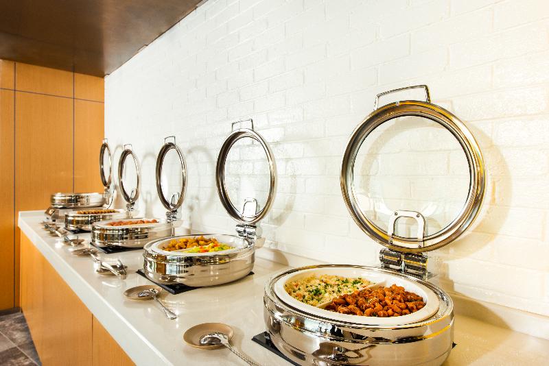 هتل Holiday Inn Express Macau City Centre, An Ihg