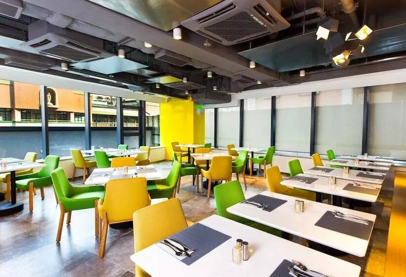 هتل Holiday Inn Express Macau City Centre, An Ihg