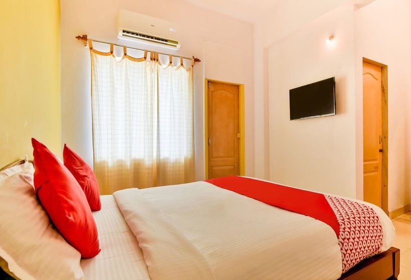 ホテル Mayura Novacity By Oyo Rooms