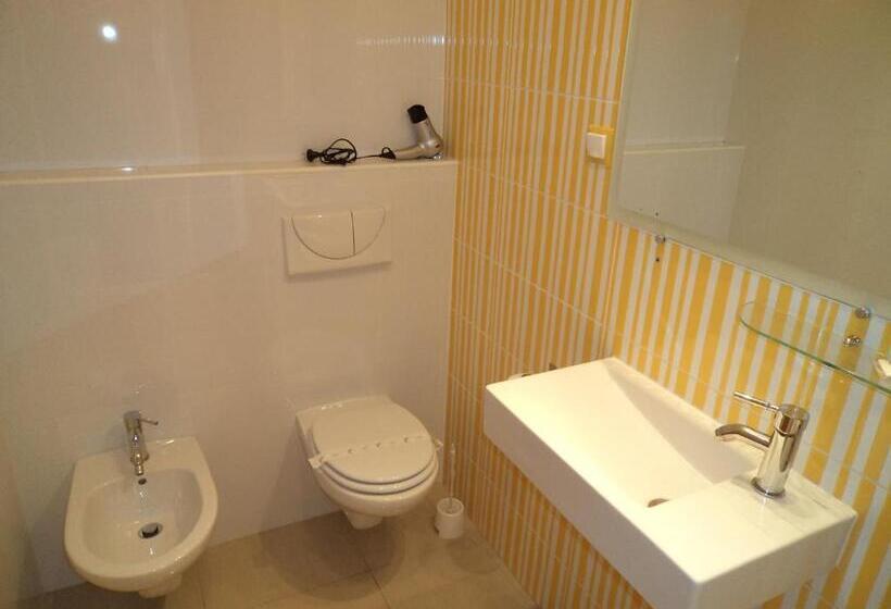 膳宿费 Paraíso D`el Rio