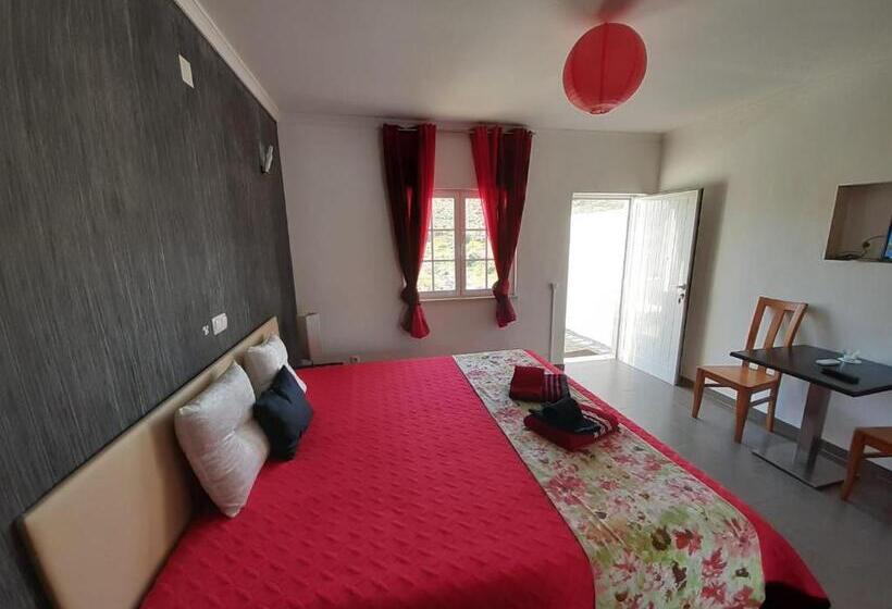 膳宿费 Paraíso D`el Rio