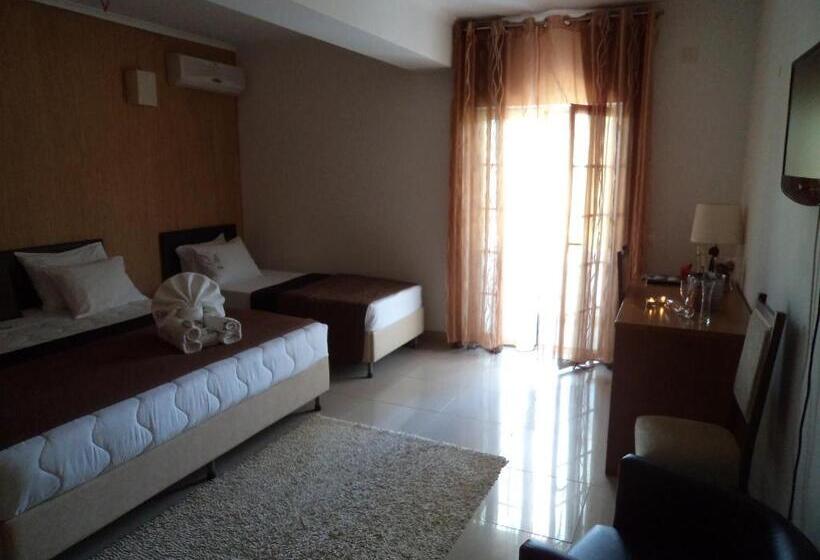 膳宿费 Paraíso D`el Rio