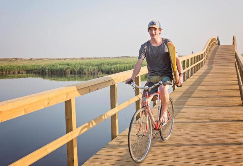 بنسيون Surfivor Surf Camp