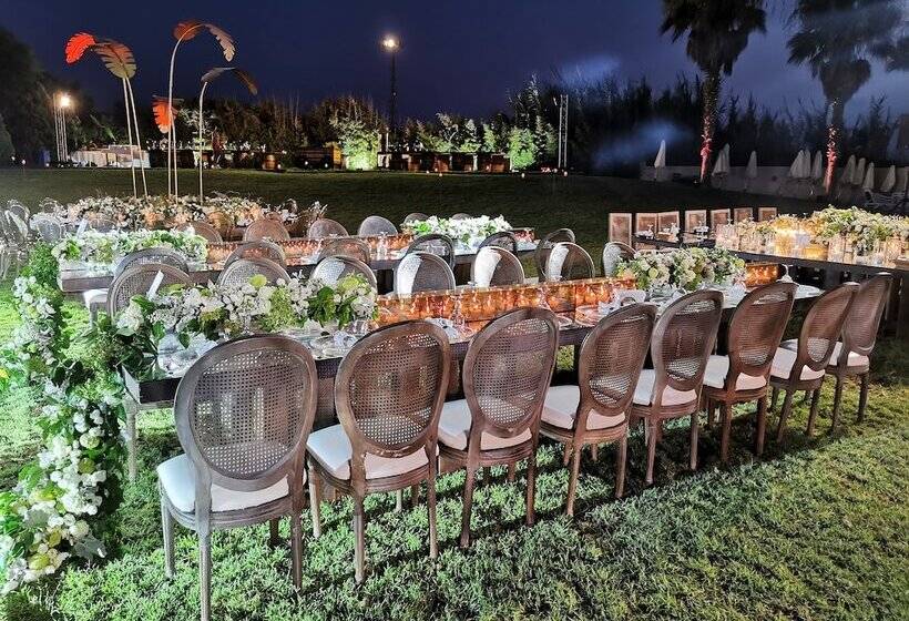 Turquoise Beach Resort