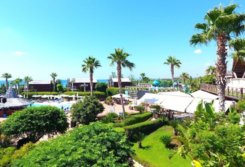 Turquoise Beach Resort