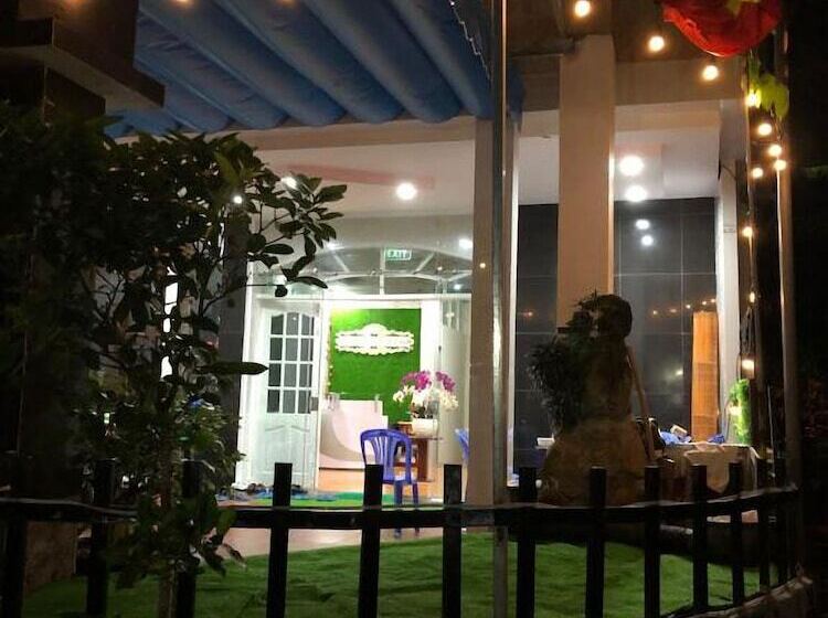 Aha Ngoc Lan Hotel Con Dao