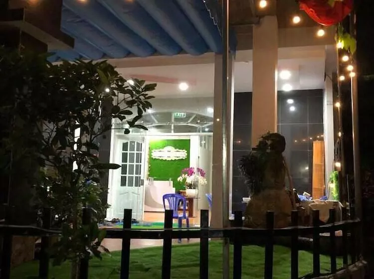 Aha Ngoc Lan Hotel Con Dao