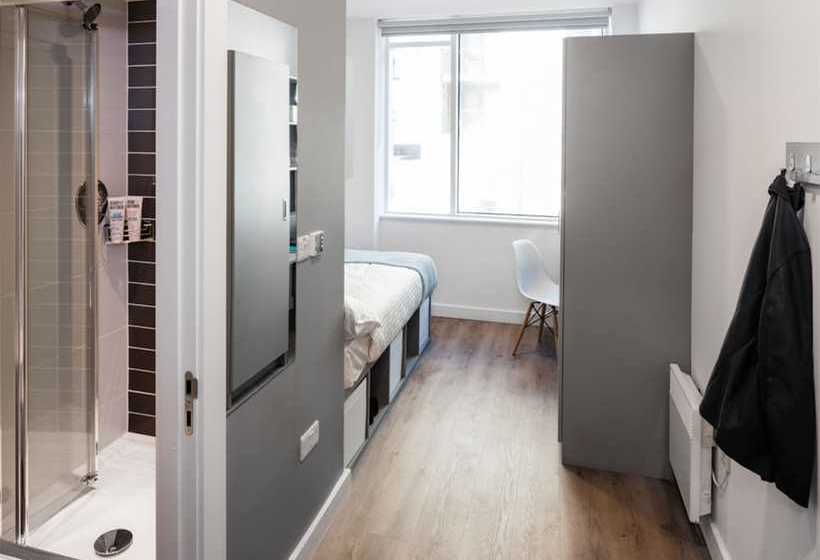 Destiny Student The Point