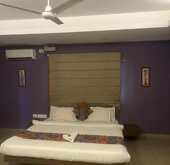 Hotell Nirvana Lodge