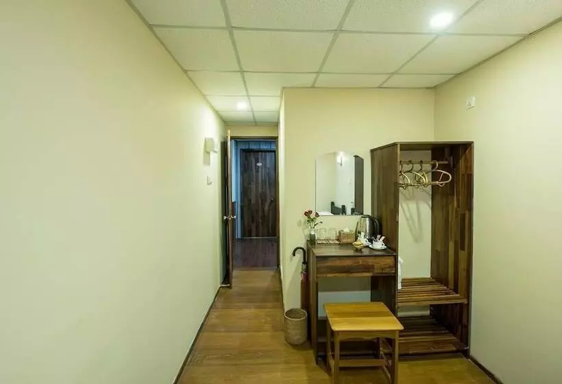هتل Eternal Lodge Bagan