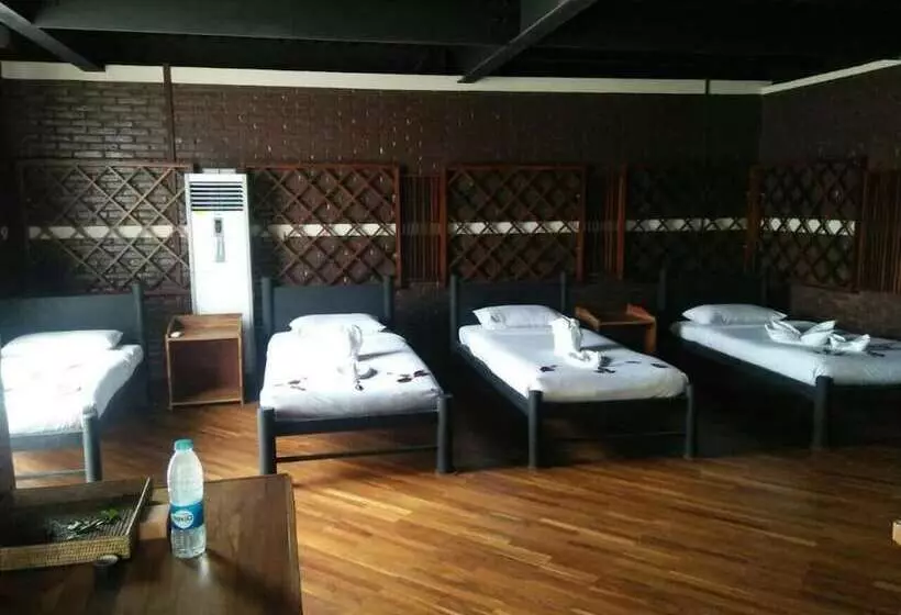 هتل Eternal Lodge Bagan
