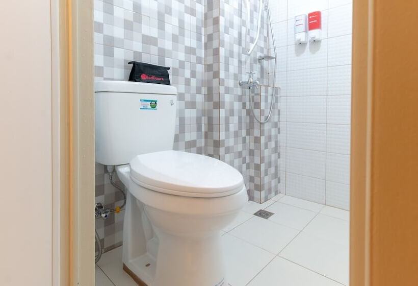 Hotel Reddoorz Near Pnr Espana Station