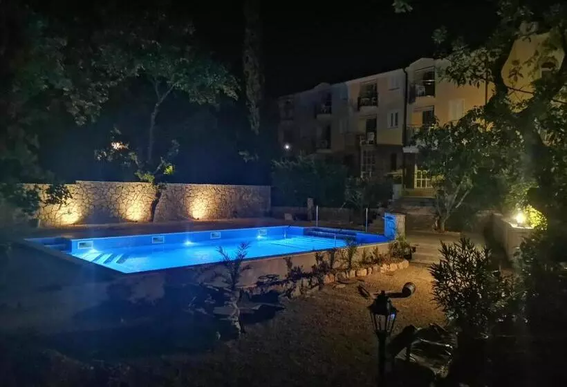 Majatalo B&b Pansion Vago