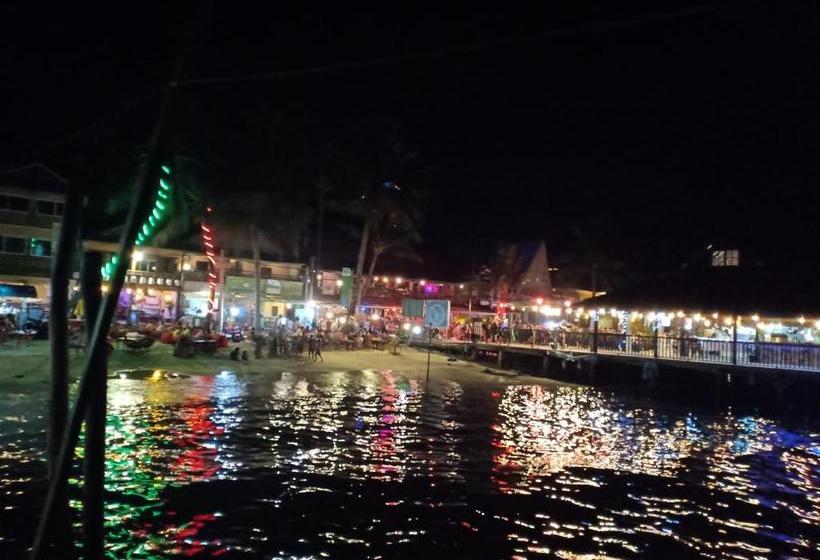 پانسیون Sweet Jungle Tents