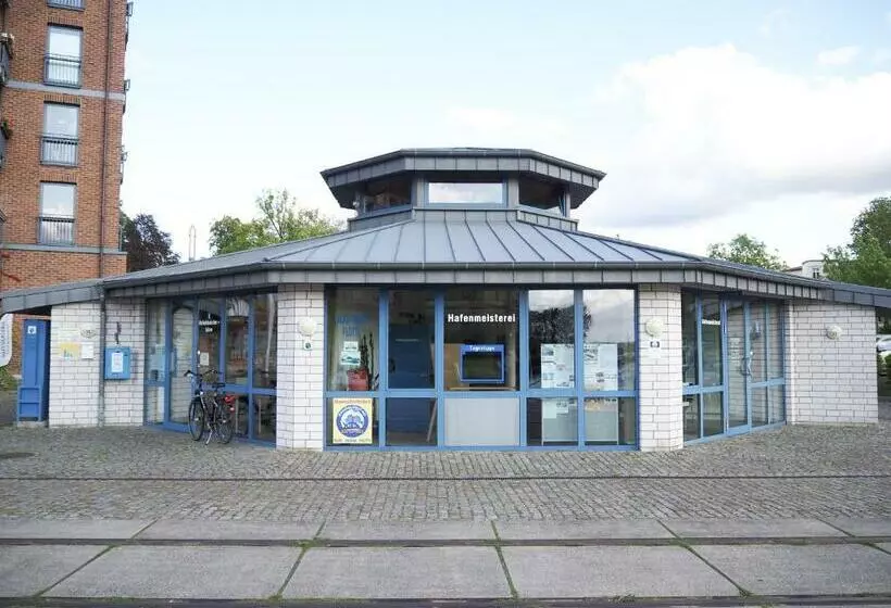 Slube Am Stadthafen Neustrelitz