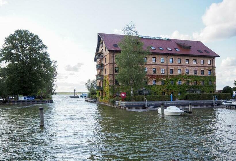 Slube Am Stadthafen Neustrelitz