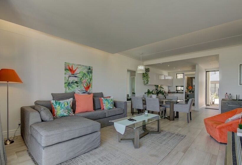 Uniquestay Paardevlei Square Apartment   Adults Only