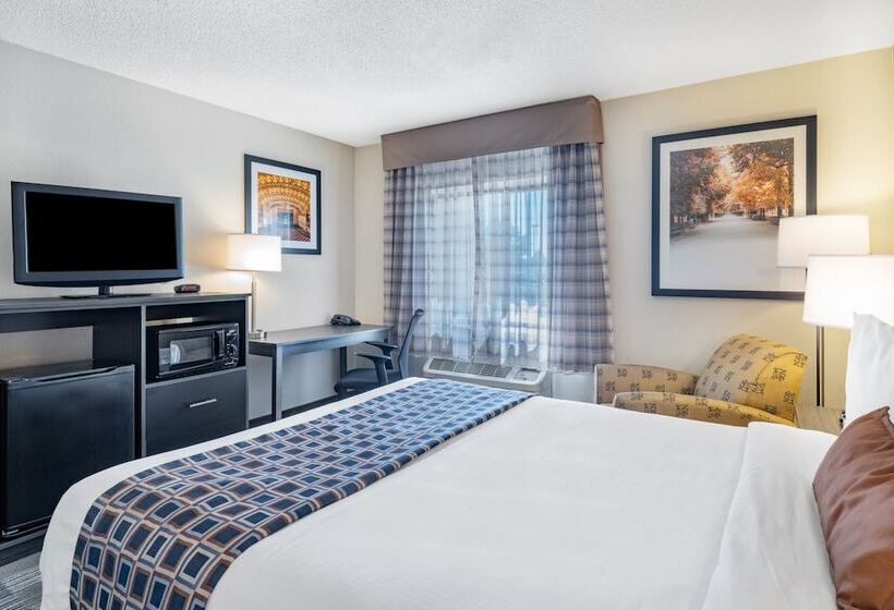 فندق Express Inn