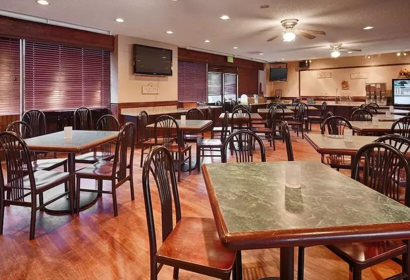 酒店 Best Western Battlefield Inn