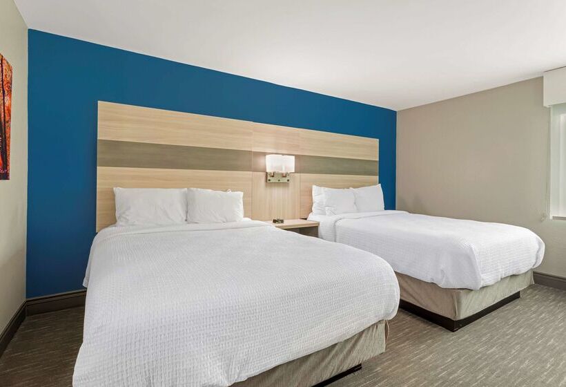 ホテル Best Western Plus Magnolia Inn & Suites