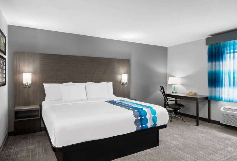 Hotel La Quinta Inn By Wyndham Indianapolis Airport Executive Dr