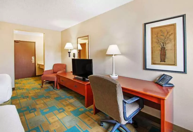 酒店 La Quinta By Wyndham Albuquerque Journal Ctr Nw