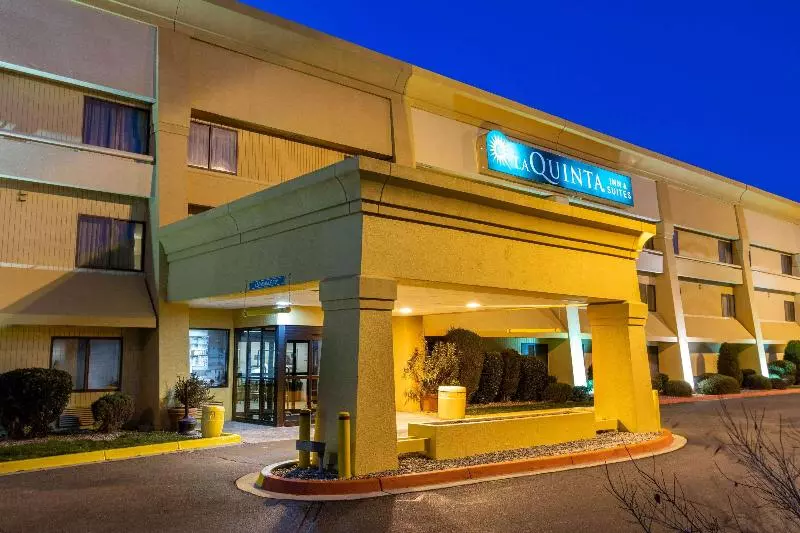 酒店 La Quinta By Wyndham Albuquerque Journal Ctr Nw