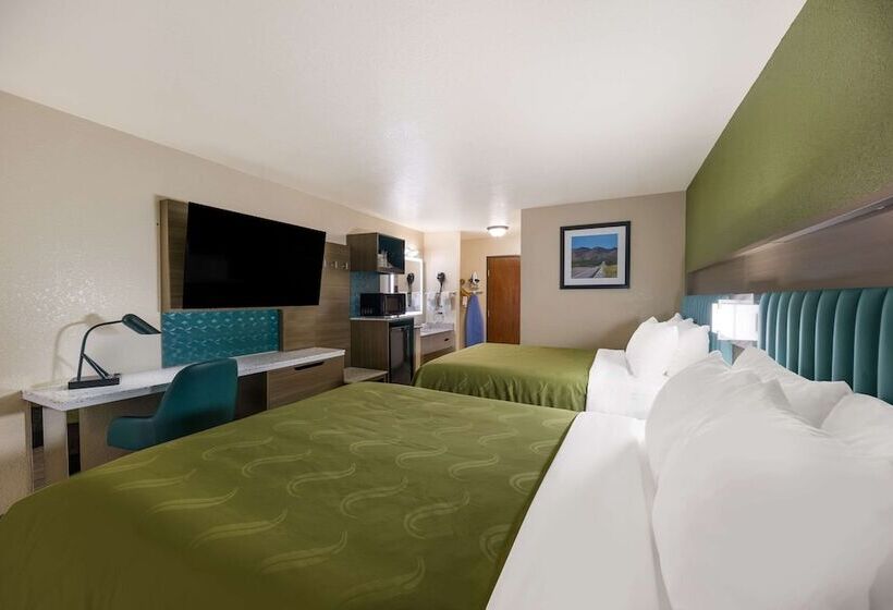 هتل Quality Inn Alpine
