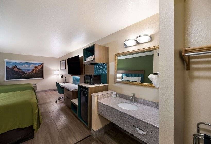 هتل Quality Inn Alpine