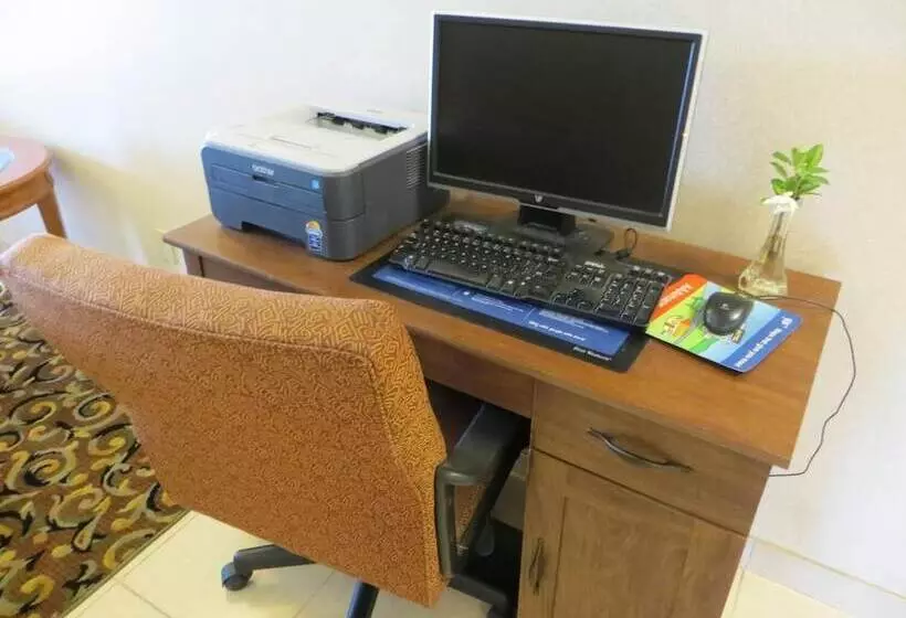 Отель Quality Inn Winder, Ga