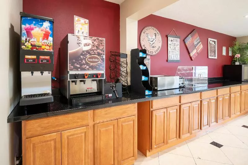 هتل Rodeway Inn Houston North Greenspoint