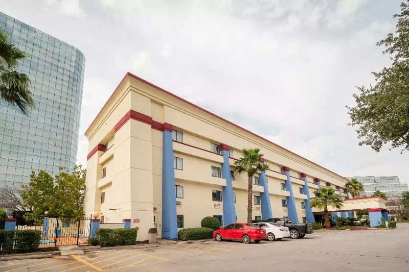 هتل Rodeway Inn Houston North Greenspoint