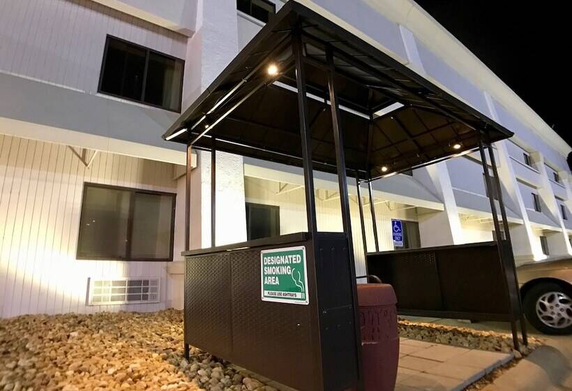 M Star Hotel Little Rock